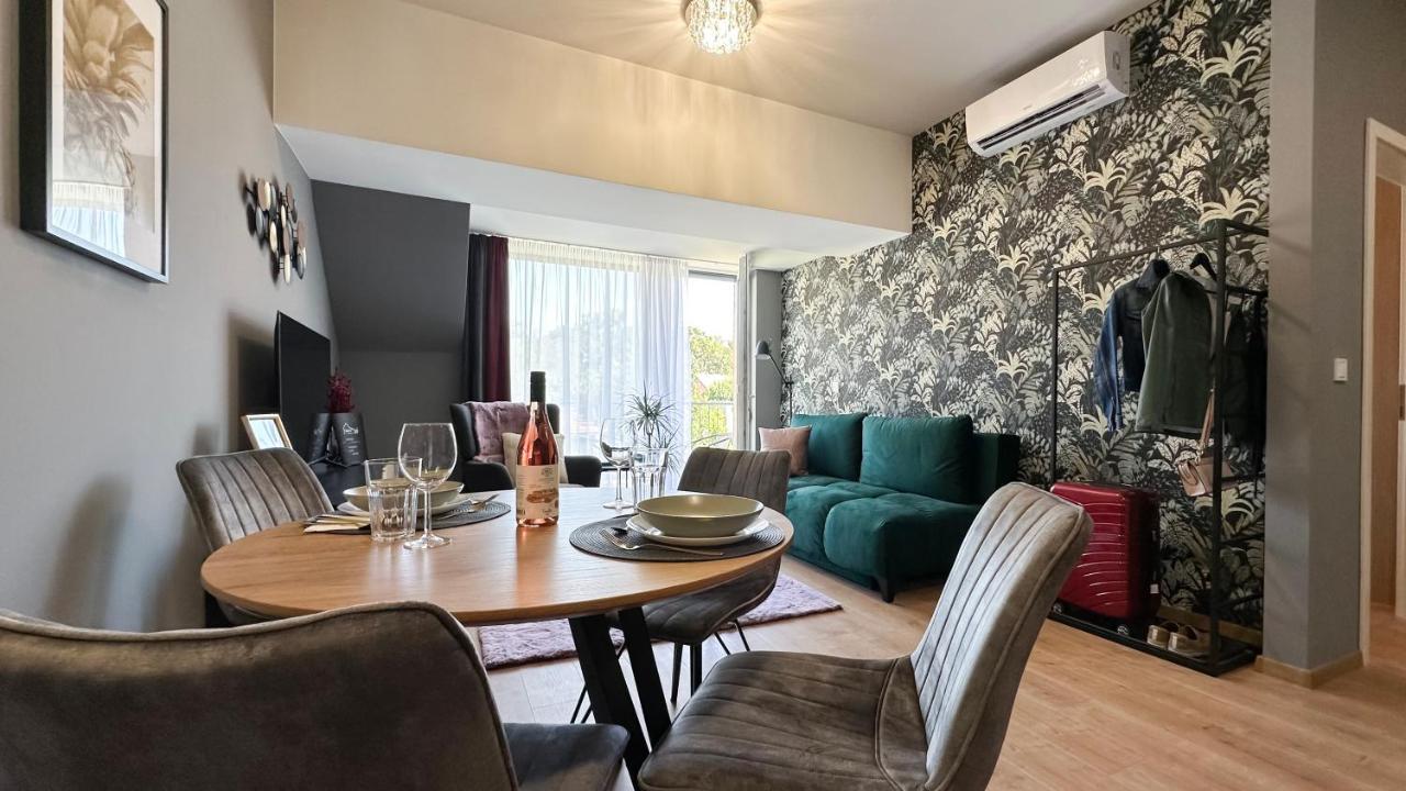 Linden Apartman 107 Glamour (Adults Only) Мошонмадьяровар Экстерьер фото